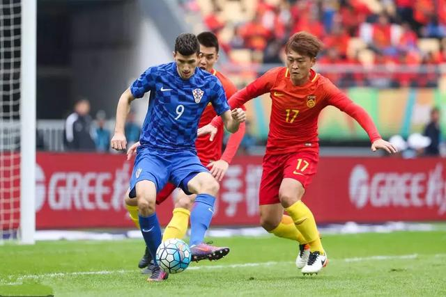 关于爱沙尼亚国脚奋力拼搏,最终失败的信息 关于爱沙尼亚国脚奋力拼搏,最终失败的信息