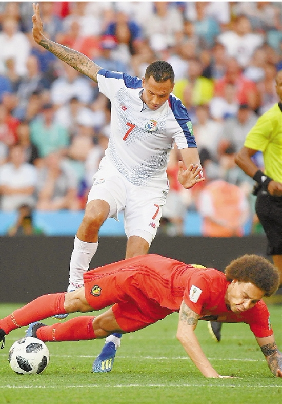 关于巴拿马队赢得关键胜利，球迷欢呼雀跃的信息