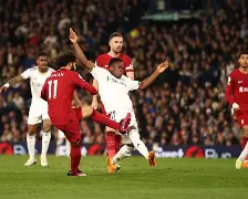 利物浦主场大胜，紧咬英超榜首位置不放的简单介绍