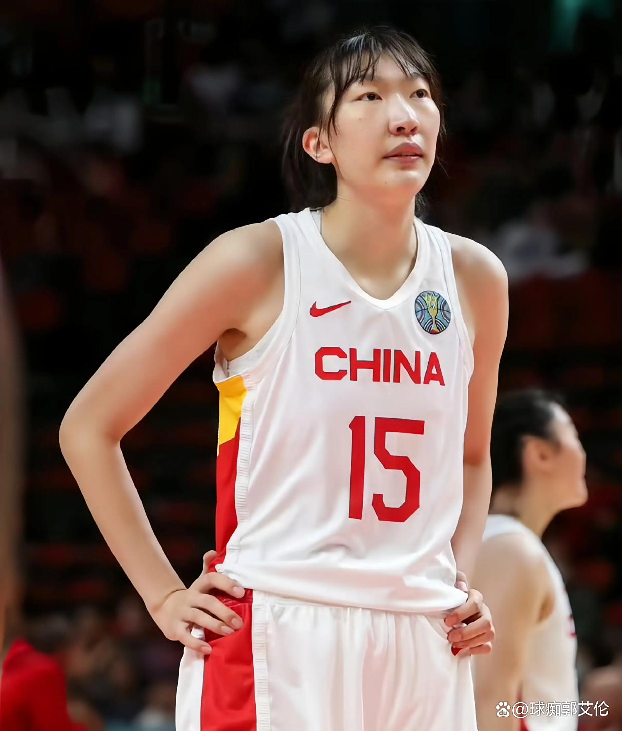 包含澳大利亚女篮全力以赴，终结对手不败纪录的词条